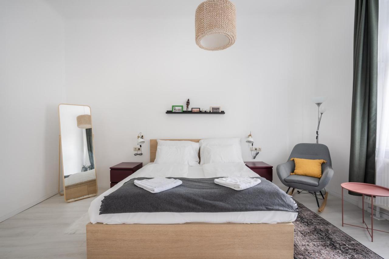 Gellert Mountain Apartment ブダペスト エクステリア 写真
