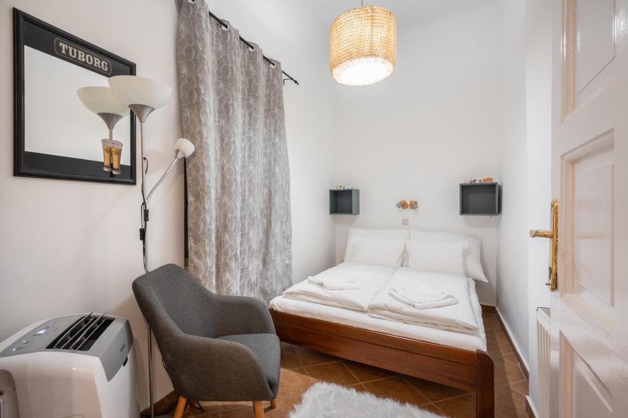 Gellert Mountain Apartment ブダペスト エクステリア 写真